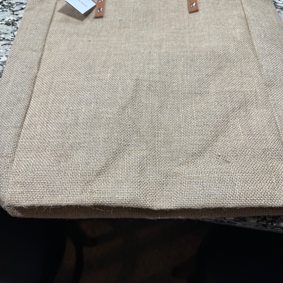 Charlotte Tilbury - Picture 10 of 10